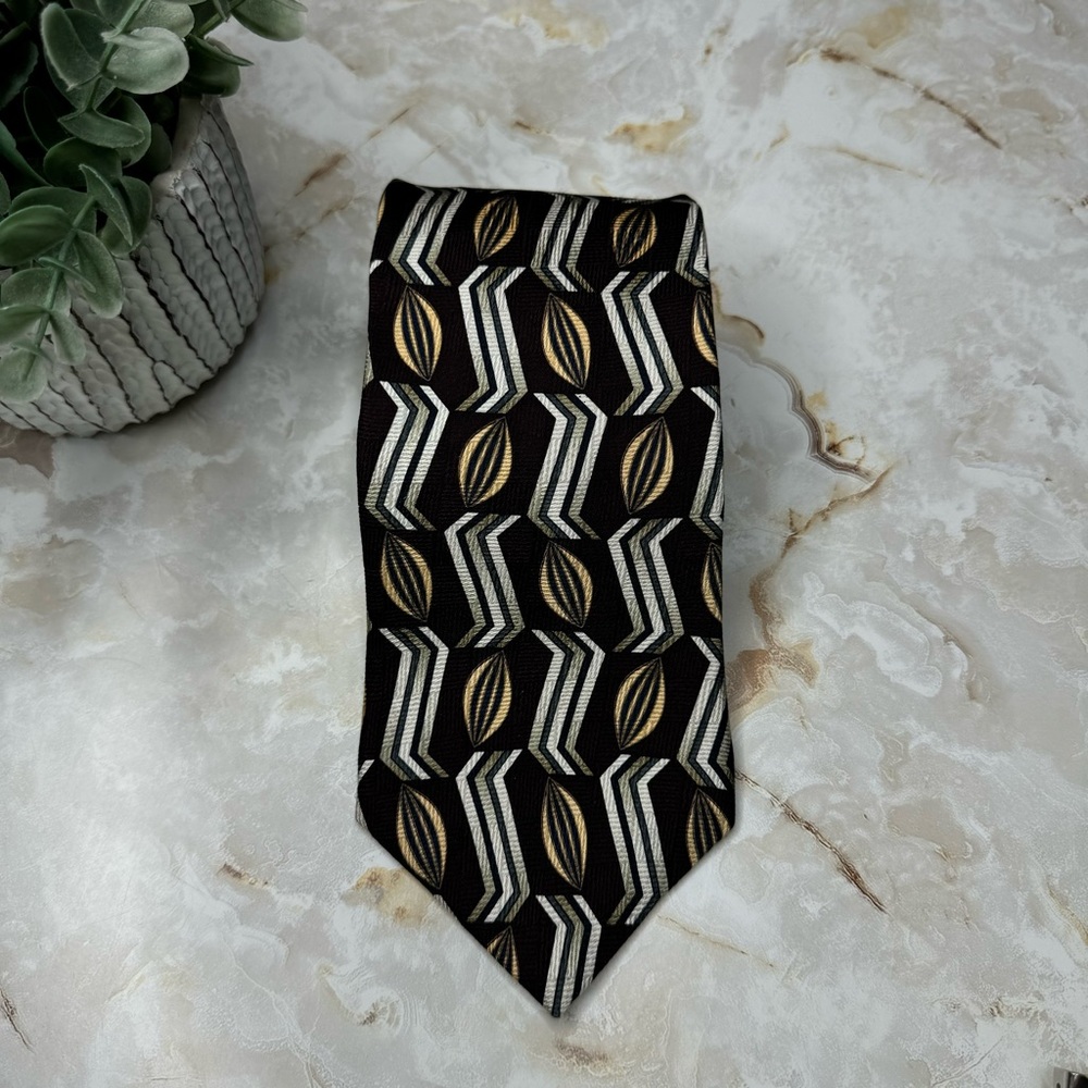 Bill‎ Blass 100% Silk Men's Tie 3 7/8" - 55"